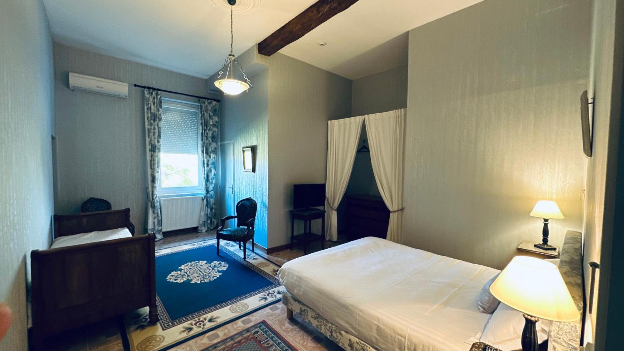 Le Manoir De Lisle Hotell Eksteriør bilde